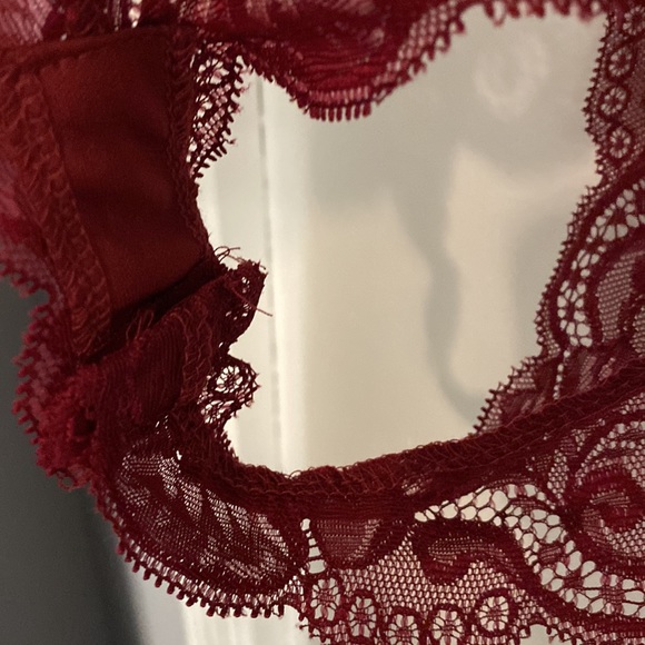 NWOT fashion Nova red lace bodysuit - Picture 7 of 12